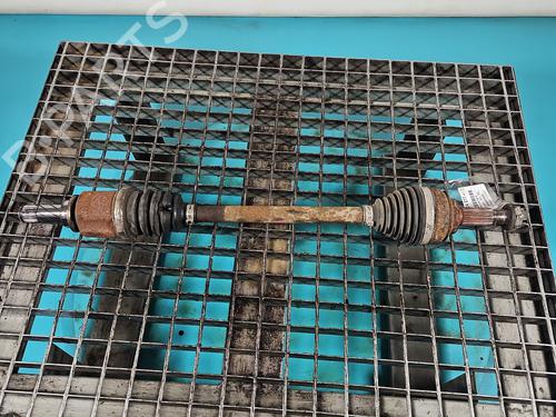 left-front-driveshaft-dacia-sandero-ii-2012-37818023 main image