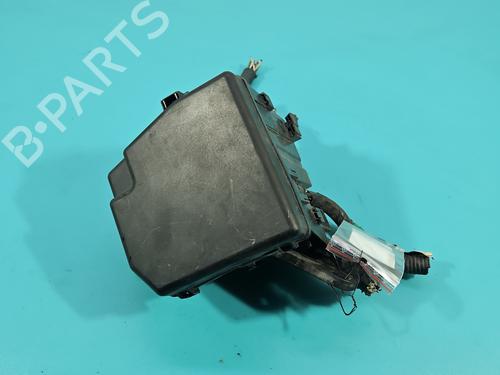 Used Fuse box Fuse box 38135367 38135367