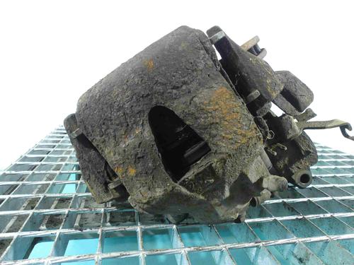 Used Right front brake caliper Right front brake caliper 37807003 37807003