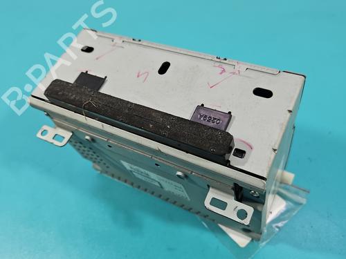 Used Radio Radio 37824941 37824941