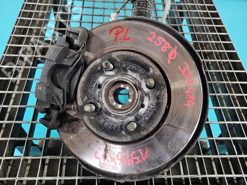 Used Left front steering knuckle Left front steering knuckle TOYOTA YARIS (_P13_) 1.5 (NSP131_) (112 hp) 40529257 40529257