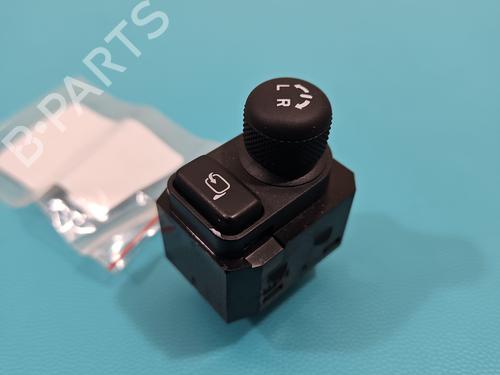 switch-suzuki-sx4-s-cross-jy-2013-38143506 main image