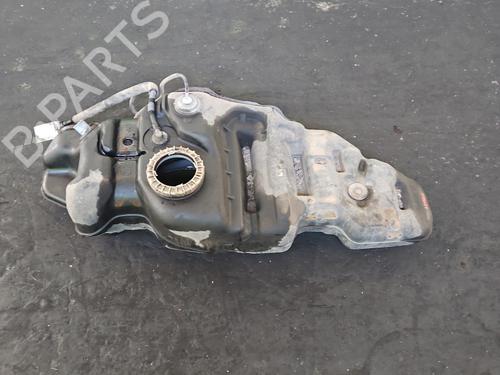 Benzintank Benzintank 38127117 38127117