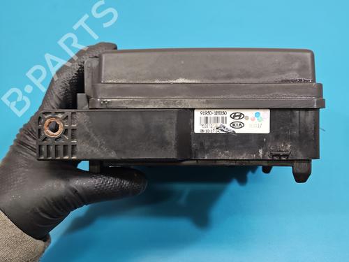 Fuse box KIA CEE'D SW (ED) 2.0 CRDi 140 | BP37835676E1 - Image 4