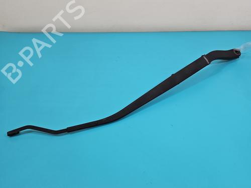 front-windshield-wiper-arm-opel-antara-a-l07-2006-2007-2008-2009-2010-2011-2012-2013-2014-2015-2016-2017-38128759 main image
