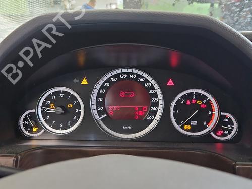 Used Instrument cluster Instrument cluster 38118442 38118442