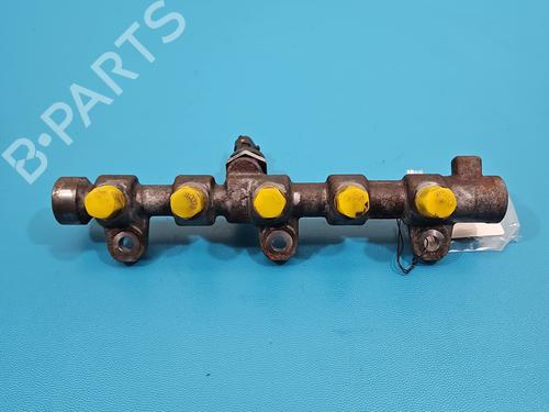Injection rail RENAULT TRAFIC II Van (FL) 2.0 dCi 115 (FL01, FL0U, FL00, FL0H, FL0M) | BP37825216M98 - Image 2