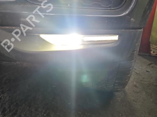 left-front-fog-light-jaguar-f-pace-x761-2015-37843457 main image