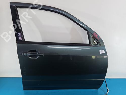 right-front-door-mitsubishi-outlander-i-cu_w-2001-2002-2003-2004-2005-2006-2007-2008-37850688 main image