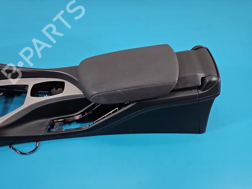 Armrest / Center console BMW X1 (E84) sDrive 20 d | BP37853359I20 - Image 3