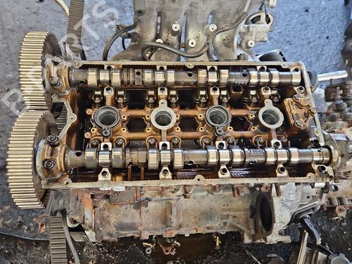cylinder-head-mitsubishi-outlander-i-cu_w-2001-2002-2003-2004-2005-2006-2007-2008-37831363 main image