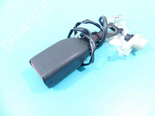 front-left-seatbelt-mitsubishi-outlander-ii-cw_w-2005-2006-2007-2008-2009-2010-2011-2012-37894242 main image