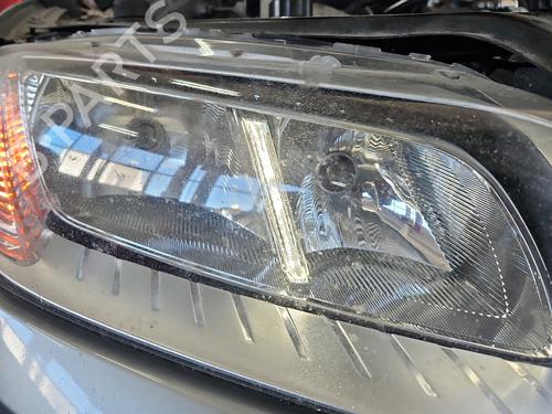 right-headlight-volvo-v70-iii-135-2007-2008-2009-2010-2011-2012-2013-2014-2015-2016-37847591 main image