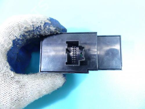 Switch CHEVROLET CAPTIVA (C100, C140) 2.2 D 4WD | BP37895183I30 - Image 4