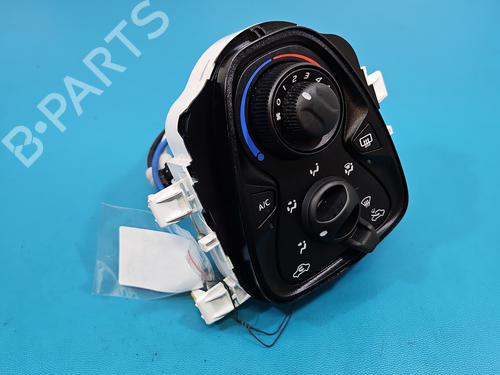 Used Climate control Climate control 39072042 39072042