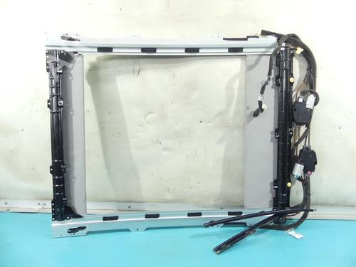 Used Cargo separator Cargo separator 37805589 37805589
