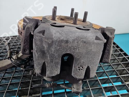 Used Right front brake caliper Right front brake caliper 37819956 37819956