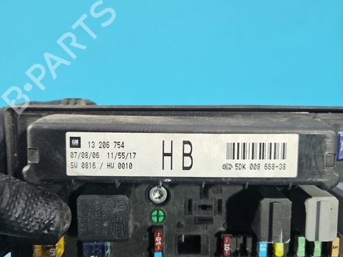 Fuse box OPEL ASTRA H Saloon (A04) 1.8 (L69) | BP39883386E1 - Image 7