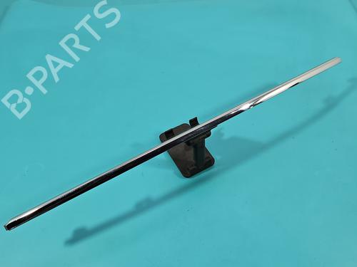 other-toyota-auris-_e18_-2012-2013-2014-2015-2016-2017-2018-2019-37830109 main image