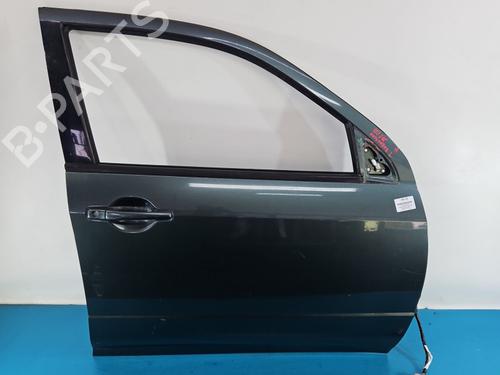 right-front-door-mitsubishi-outlander-i-cu_w-2001-2002-2003-2004-2005-2006-2007-2008-37850688 main image