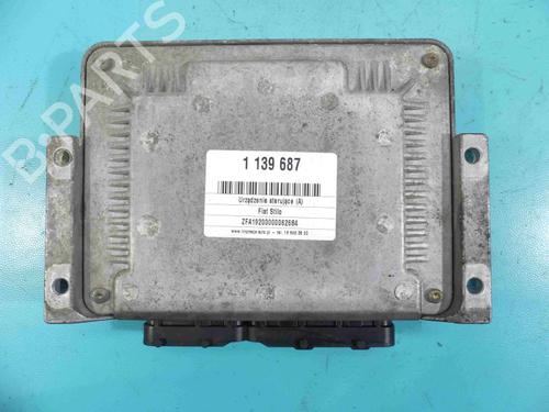Used Engine control unit (ECU) Engine control unit (ECU) FIAT STILO (192_) 1.9 JTD (192_XE1A) (115 hp) 37803744 37803744