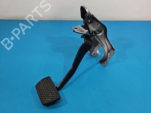 Used Pedal Pedal 39171048 39171048