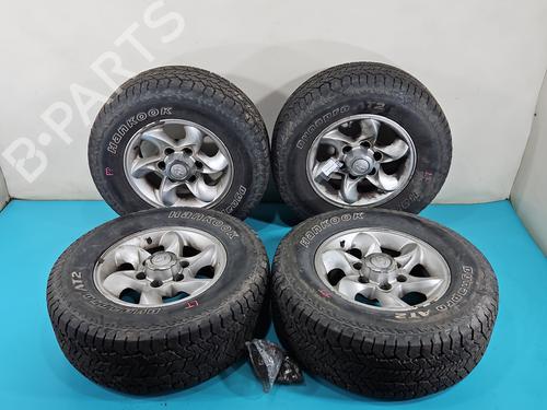 Felgsett Felgsett 38133006 38133006