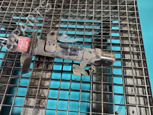 Right front shock absorber FORD KUGA I 2.0 TDCi | BP37823381M17 - Image 3