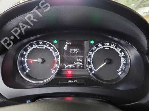 Used Instrument cluster Instrument cluster 37858831 37858831