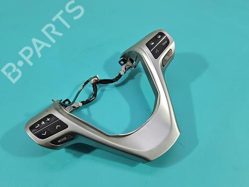 steering-wheel-controls-toyota-verso-_r2_-2009-2010-2011-2012-2013-2014-2015-2016-2017-2018-37839120 main image