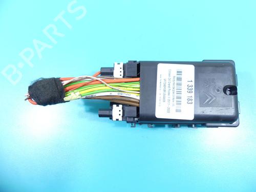 Fuse box CITROËN C4 Grand Picasso II (DA_, DE_) 1.6 THP 155 | BP37894949E1 - Image 6