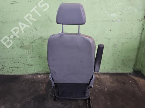 Left front seat VW CRAFTER 30-35 Bus (2E_) 2.0 TDI | BP38125976C15 - Image 10