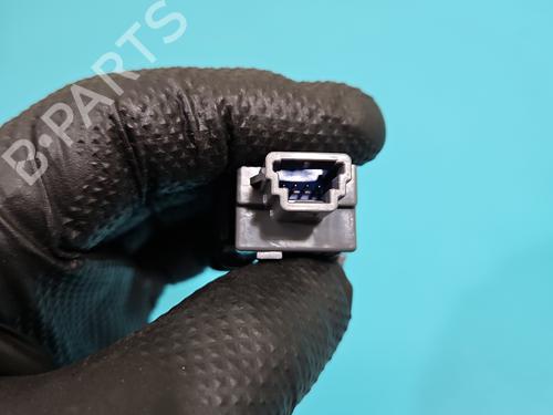 Switch TOYOTA AURIS (_E18_) 1.6 (ZRE181_, ZRE185_, ZRE185R, ZRE181R) | BP37820944I30 - Image 4