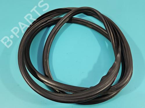 rubber-door-seal-bmw-x3-e83-2003-2004-2005-2006-2007-2008-2009-2010-2011-37832156 main image