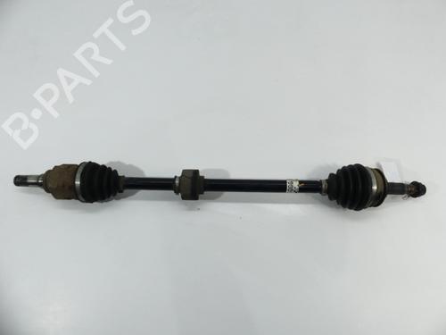 Used Right front driveshaft Right front driveshaft TOYOTA YARIS (_P9_) 1.4 D-4D (NLP90_, NLP90R) (90 hp) 38152909 38152909
