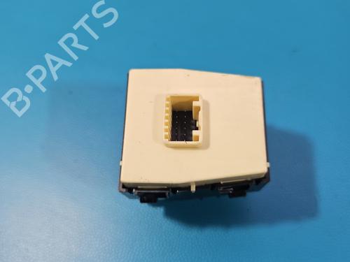 Switch HYUNDAI ELANTRA VII Saloon (CN7) 1.6 | BP39720416I30 - Image 4