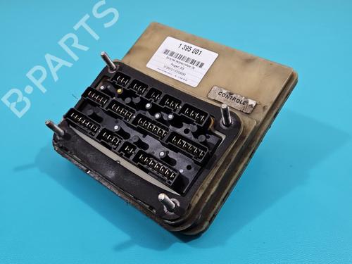 Used Fuse box Fuse box 38120284 38120284