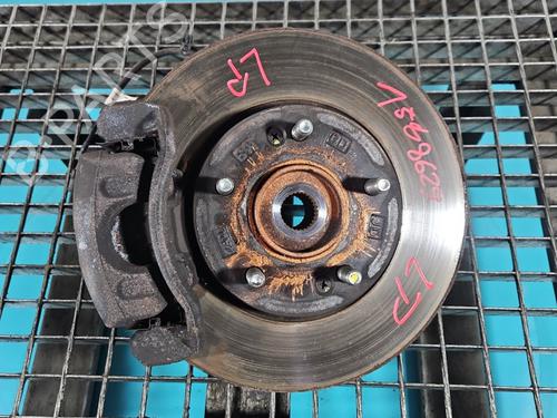 Used Left front steering knuckle Left front steering knuckle HYUNDAI i30 (PDE, PD, PDEN) 1.4 MPI (100 hp) 40258805 40258805