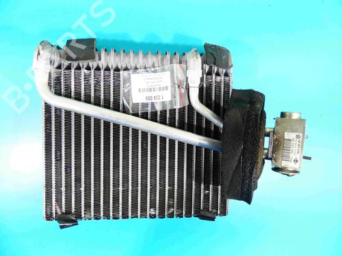 Used Heater matrix Heater matrix 37805717 37805717