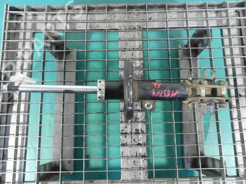 Used Right front shock absorber Right front shock absorber FIAT GRANDE PUNTO (199_) 1.3 D Multijet (75 hp) 37882947 37882947