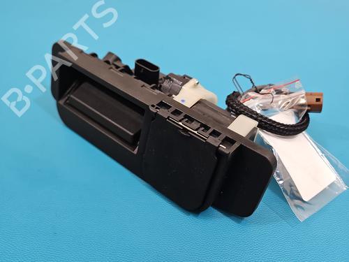 Used Tailgate handle Tailgate handle 37833860 37833860