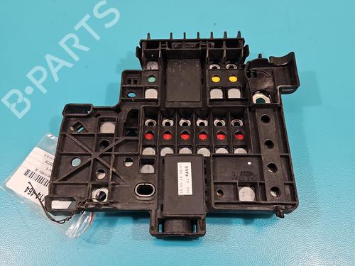 Fuse box TESLA MODEL S (5YJS) P85 | BP38123759E1 - Image 5