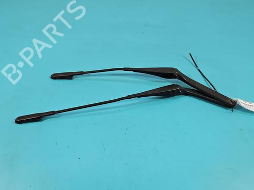 Used Front windshield wiper arm Front windshield wiper arm 38116314 38116314