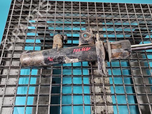 Left front shock absorber VW CC B7 (358) 2.0 TDI | BP38141034M16 - Image 3