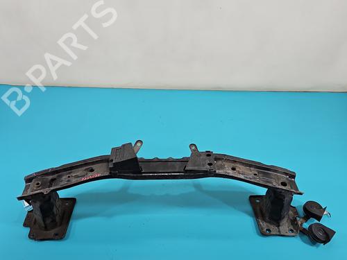 Used Front bumper reinforcement Front bumper reinforcement 37820044 37820044