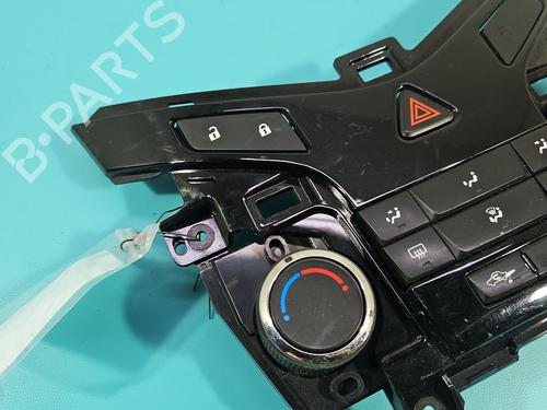 Climate control CHEVROLET CRUZE Hatchback (J305) 1.8 | BP38139443I5 - Image 3