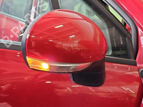 right-mirror-fiat-500x-334_-2014-37858844 main image