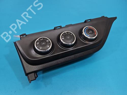 Used Climate control Climate control 39025788 39025788