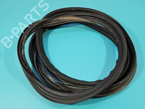 Used Rubber door seal Rubber door seal MAZDA CX-3 (DK) 1.5 SKYACTIV-D AWD (DK4WS, DK5AW) (105 hp) 40183654 40183654