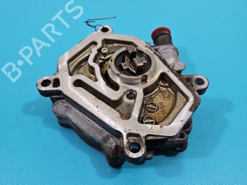 Used Vacuum pump Vacuum pump MERCEDES-BENZ GLA-CLASS (X156) GLA 200 (156.943) (156 hp) 38116955 38116955
